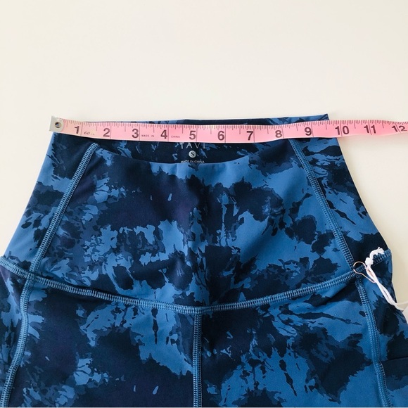 Tavi Active Stash & Dash 6” Biker Short Blue Size XS or Small NWT - Picture 7 of 10